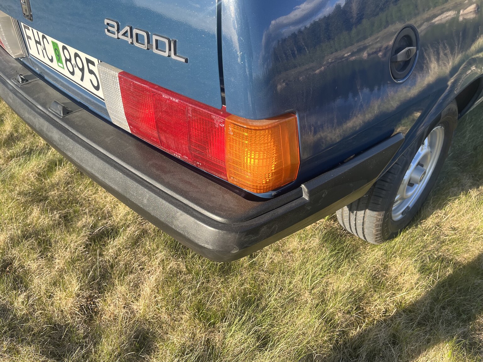 Exterior image of 1983 Volvo 340 (30)