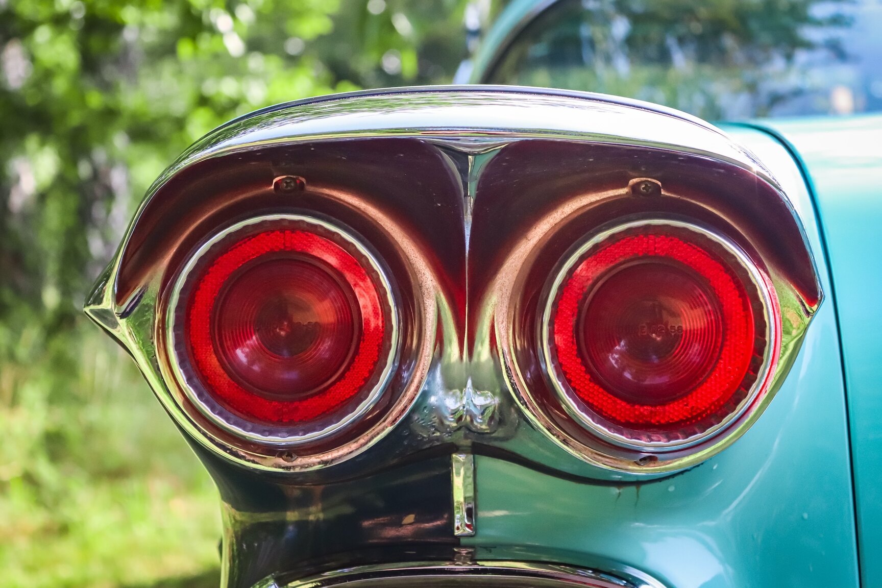 Exterior image of 1958 Pontiac Bonneville