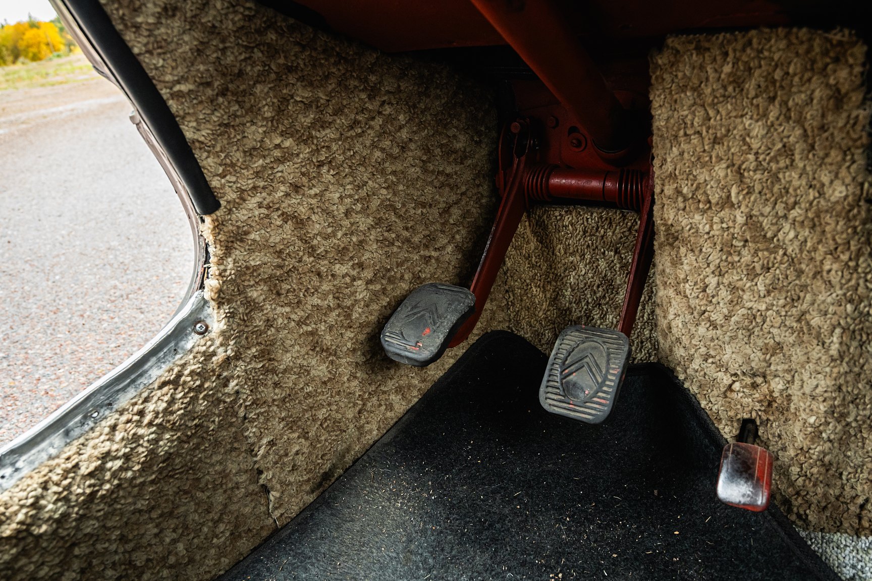 Interior image of 1951 Citroën Berline 11 Sport