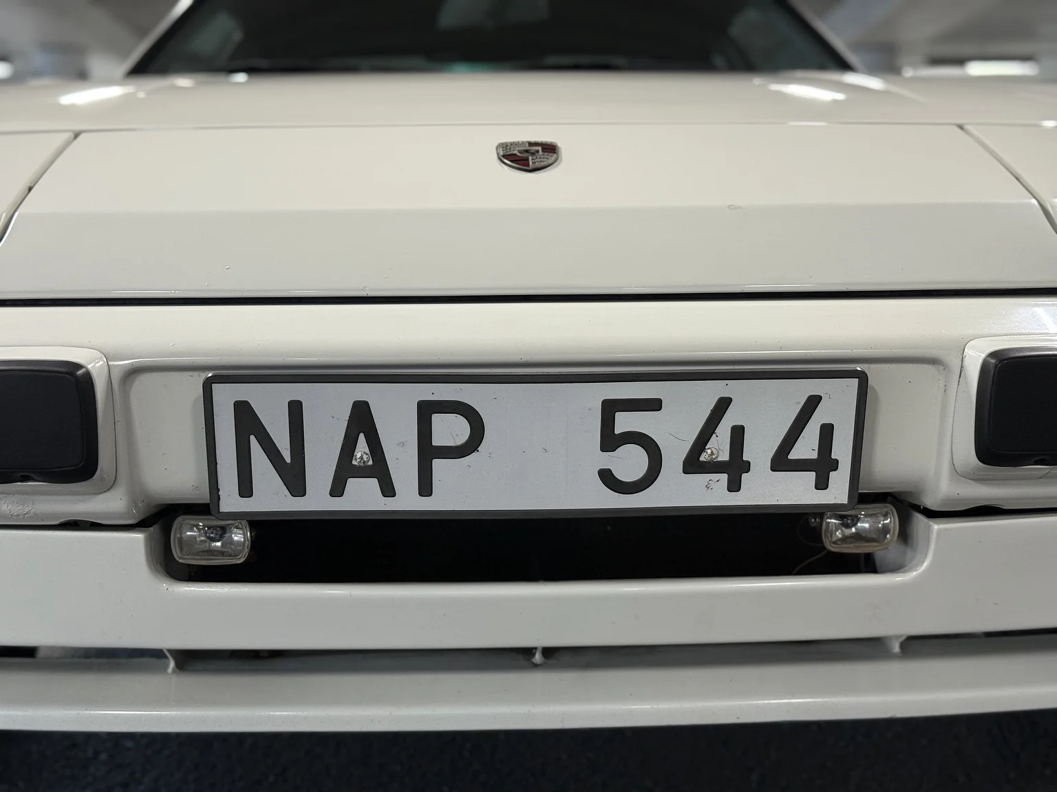 Aussenfoto 1984 PORSCHE 944 Targa (32)