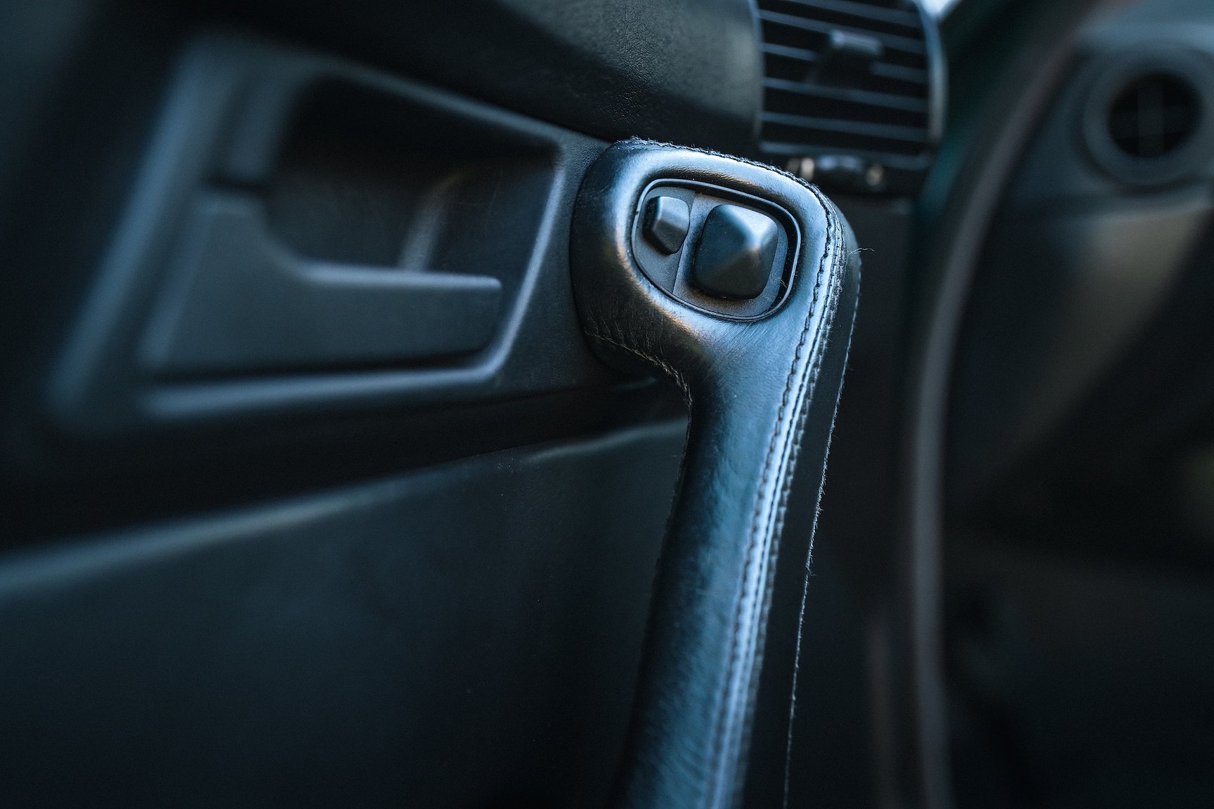 Interior image of 1993 BMW 525 tds "No Reserve Auction"