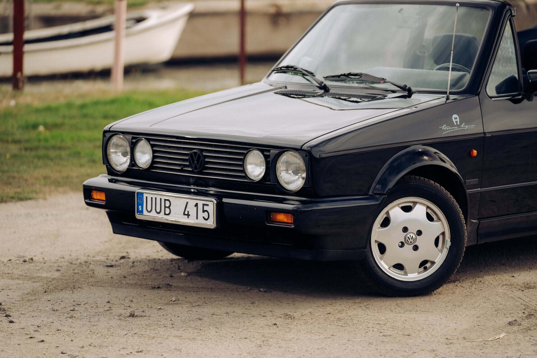 Exterior image of 1991 VW Golf Cabriolet "Etienne Aigner Edition"