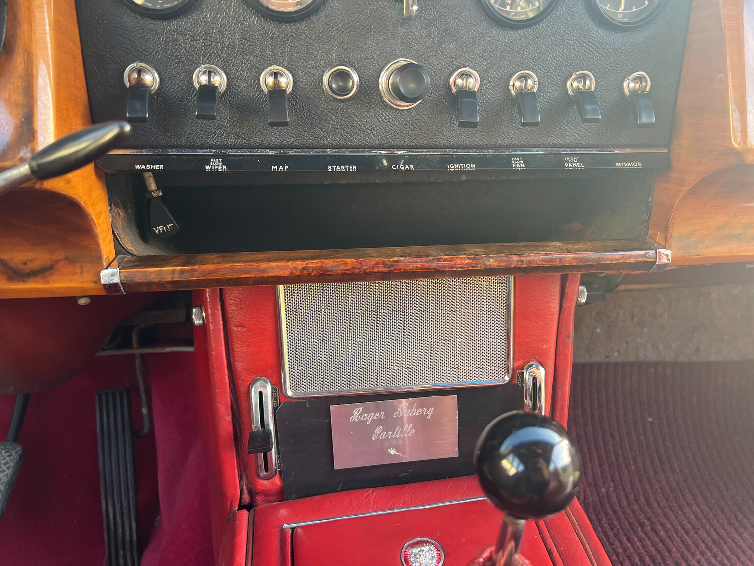 Interior image of 1963 Jaguar Mark II 3.8 Litre