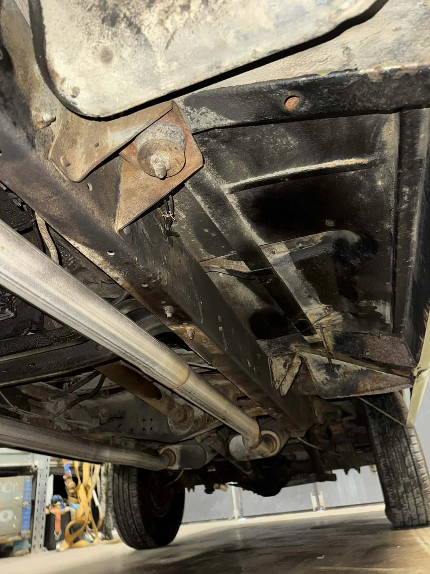 Image of 1970 GMC 1500 Custom Sierra Grande – NO RESERVE (21) mechanics