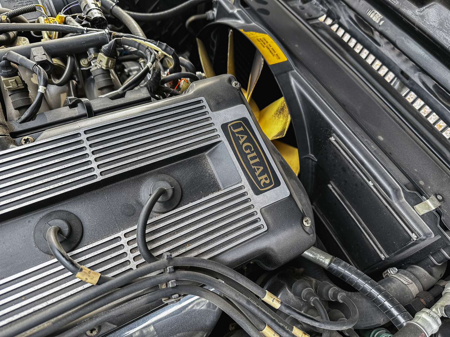 Image of 1988 Jaguar XJ Sovereign mechanics