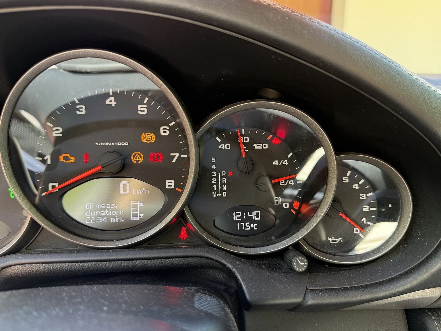 Interior image of 2008 Porsche 911 Carrera 4 (12)