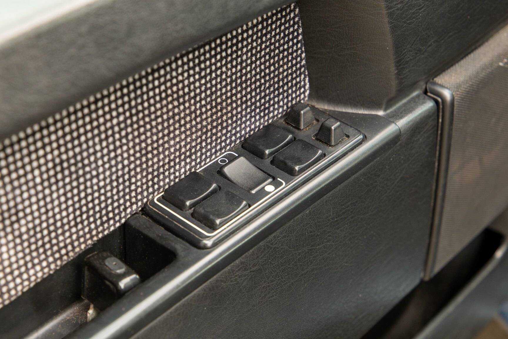 Interiörbild 1990 Volvo 745 Turbo (21)