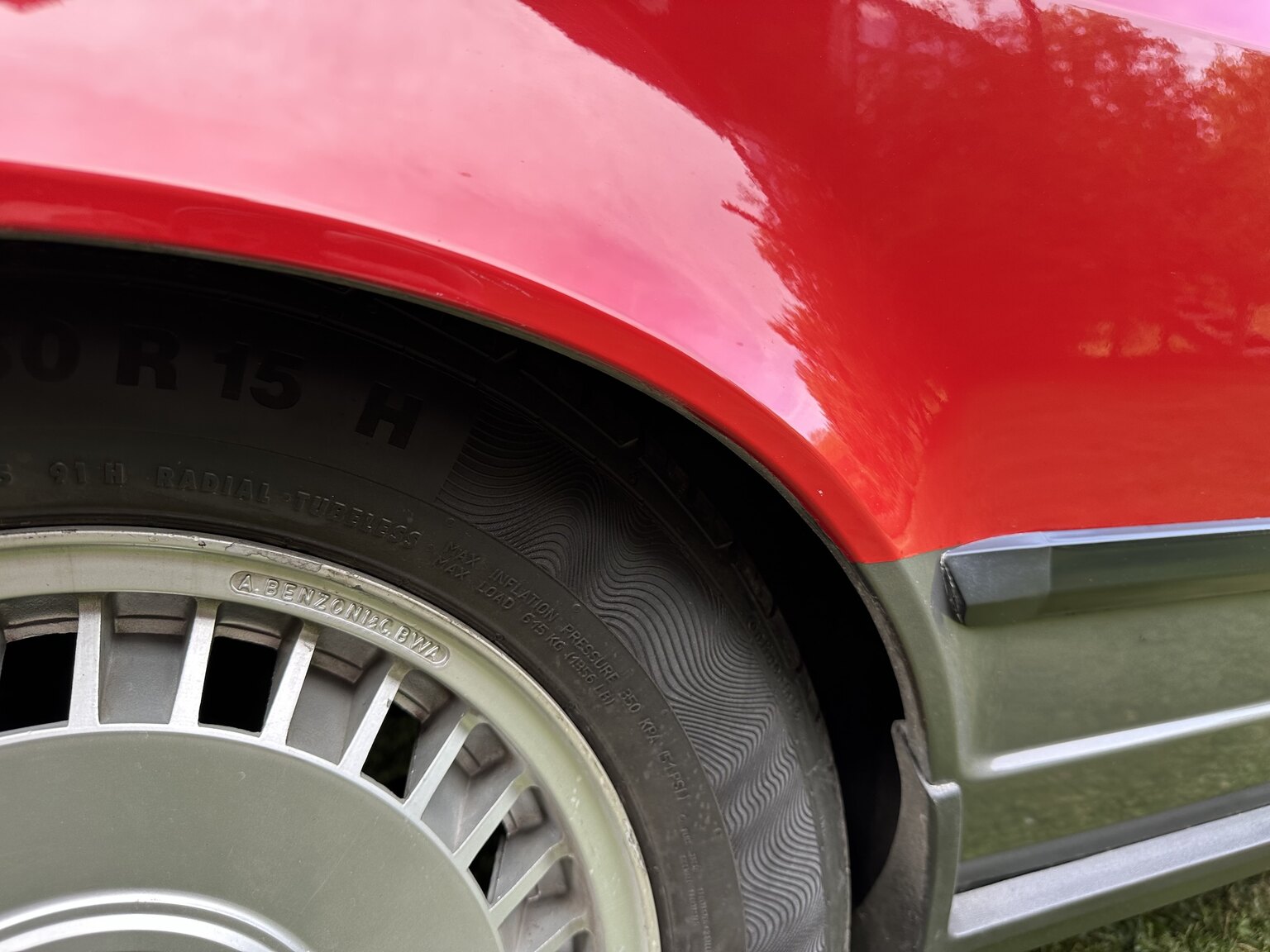 Exterior image of 1984 Alfa Romeo GTV 6 2.5