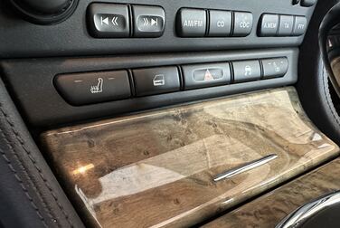 Interior image of 2003 Jaguar S-Type R