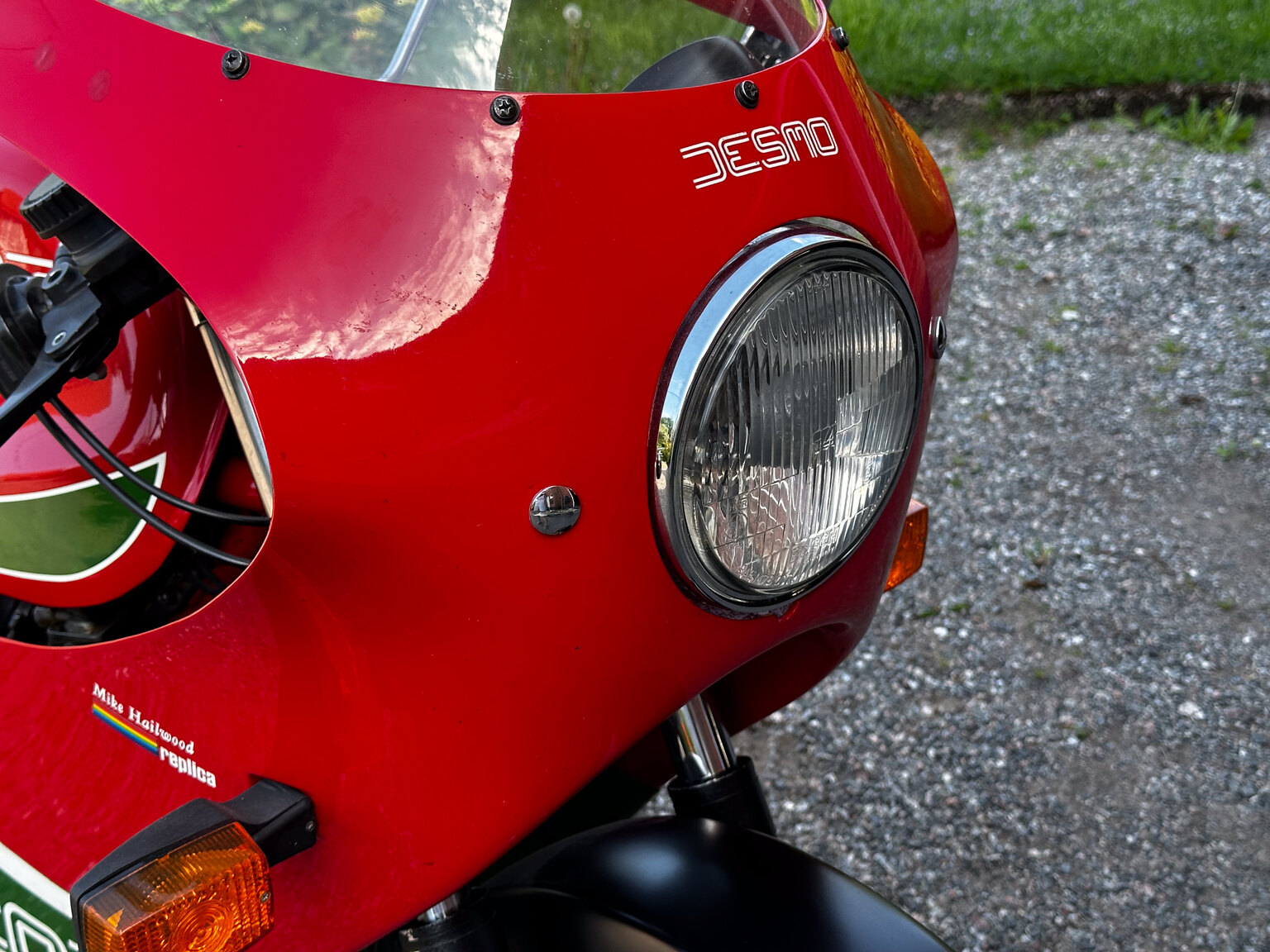 Exterior image of 1983 Ducati 900 Mike Hailwood Replica