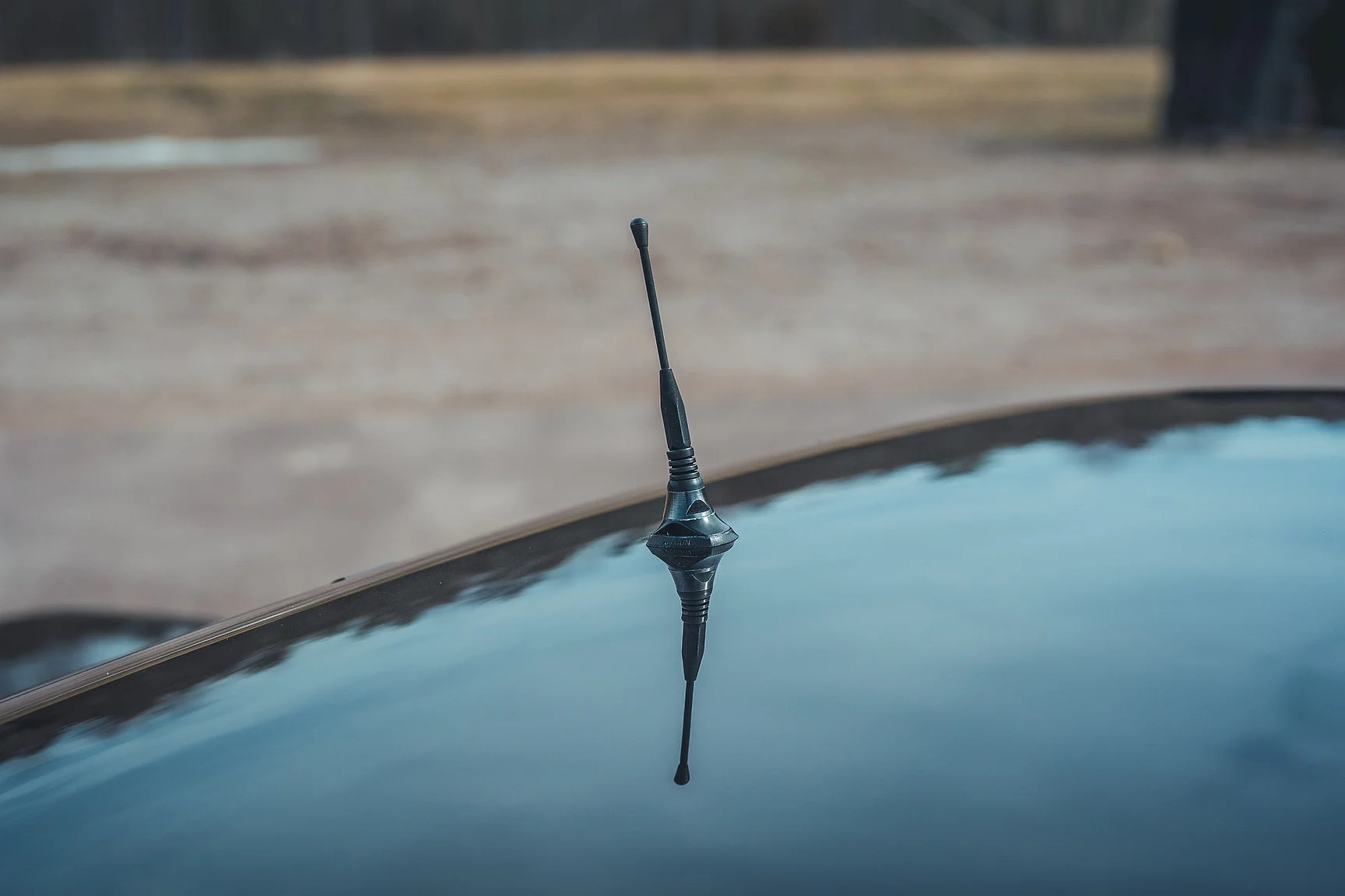 Exterior image of 1992 BMW M5 3.8 (37)