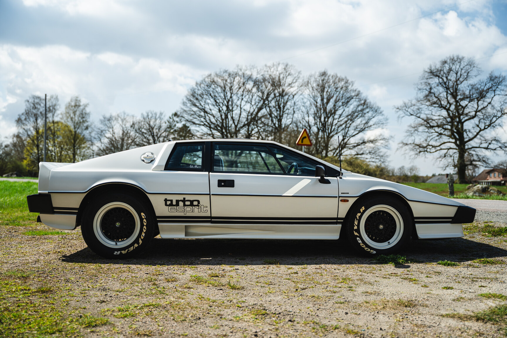 Exterior image of 1983 Lotus Esprit Turbo 2.2