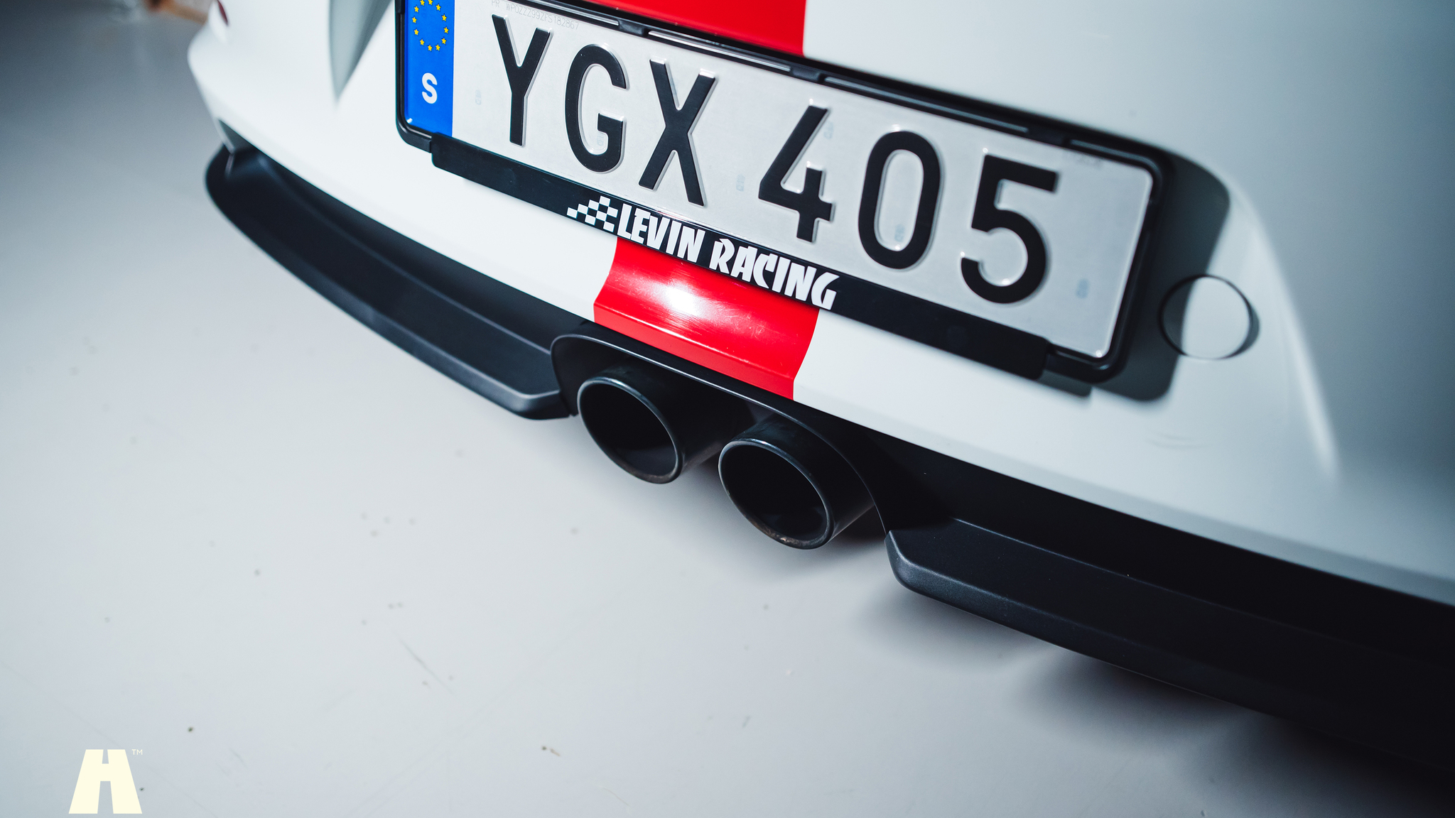 Exterior image of 2015 Porsche 991 GT3 2015
