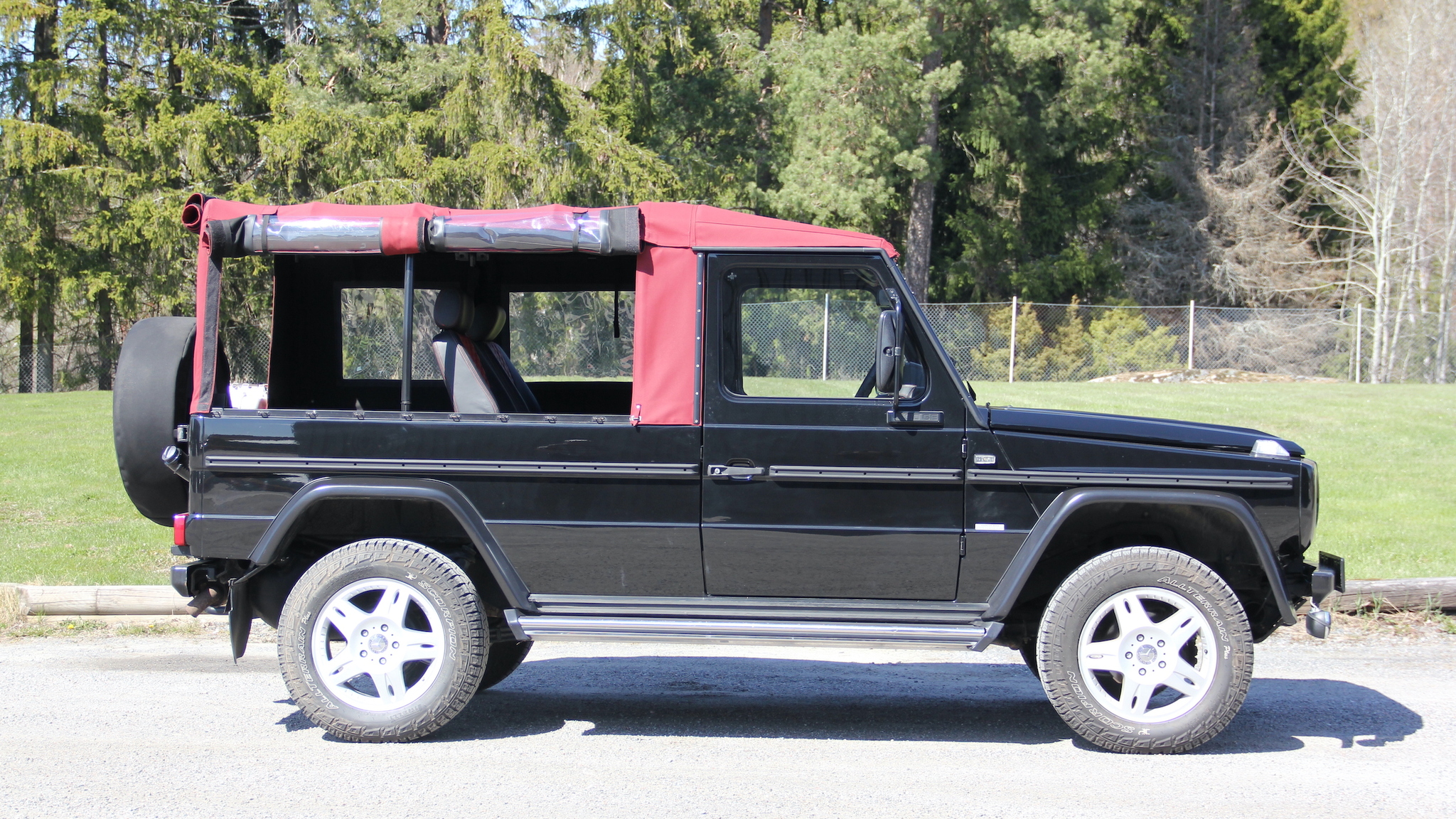 Exteriörbild på 1996 Mercedes G230 STEYR-PUCH Automat