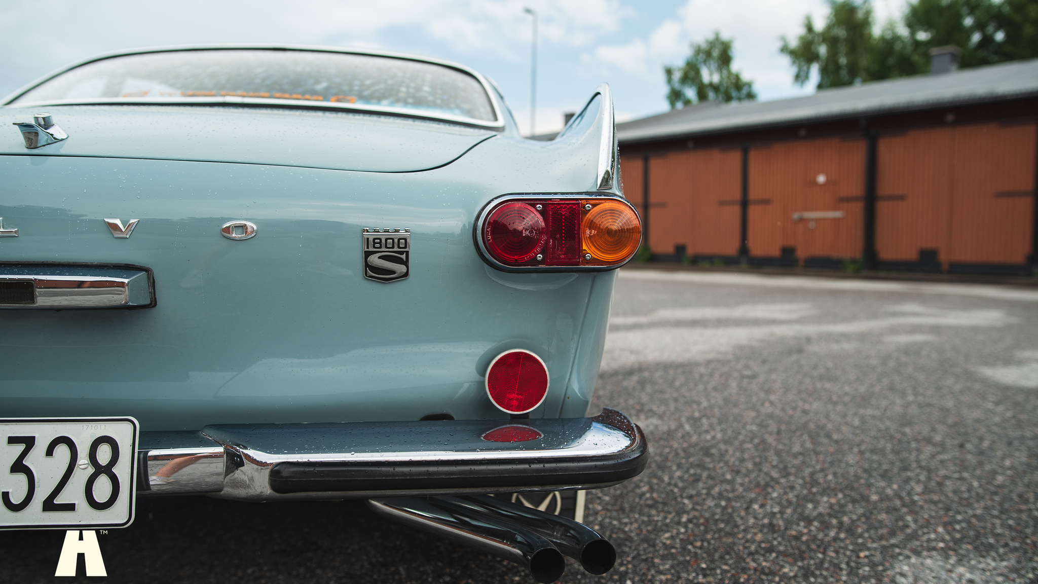 Exterior image of 1966 Volvo P1800 S (24)