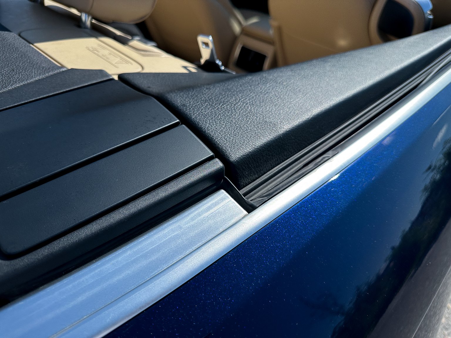 Exterior image of 2018 BMW 430i xDrive Convertible