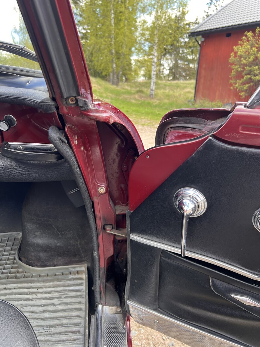 Interior image of 1967 Renault Caravelle Coupé