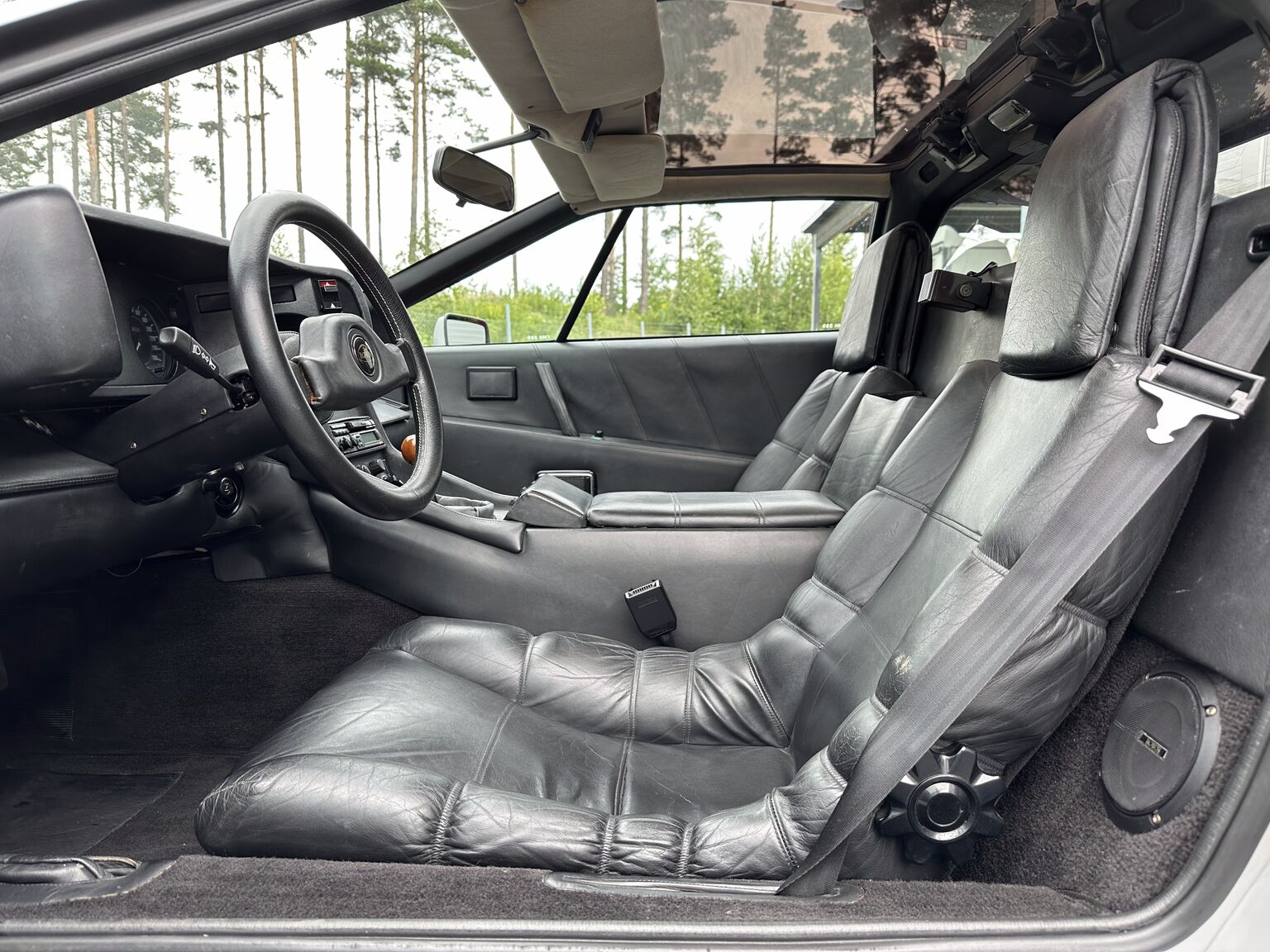 Innenraumfoto von 1987 Lotus Esprit S3