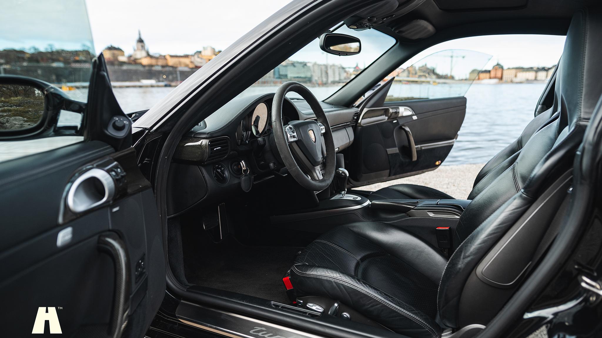 Interiörbild 2007 Porsche 997 Turbo