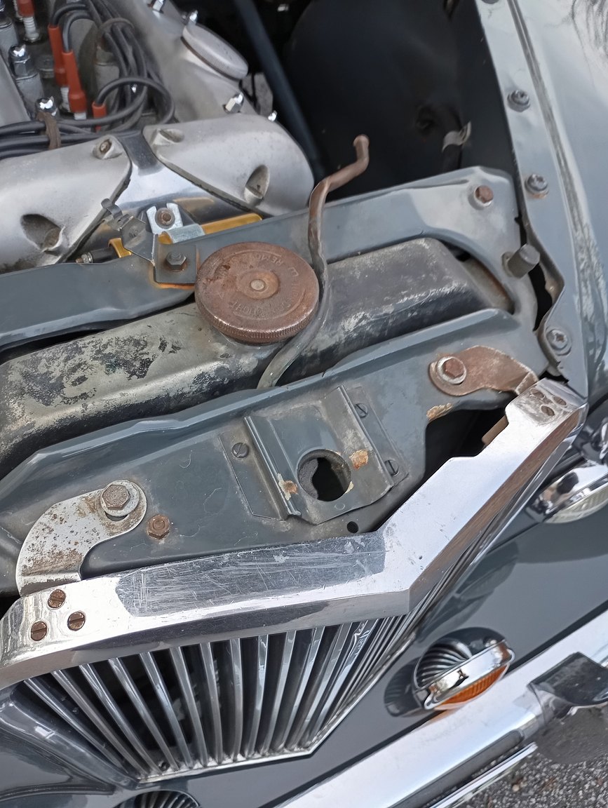 Image of 1954 Jaguar Mark VII mechanics