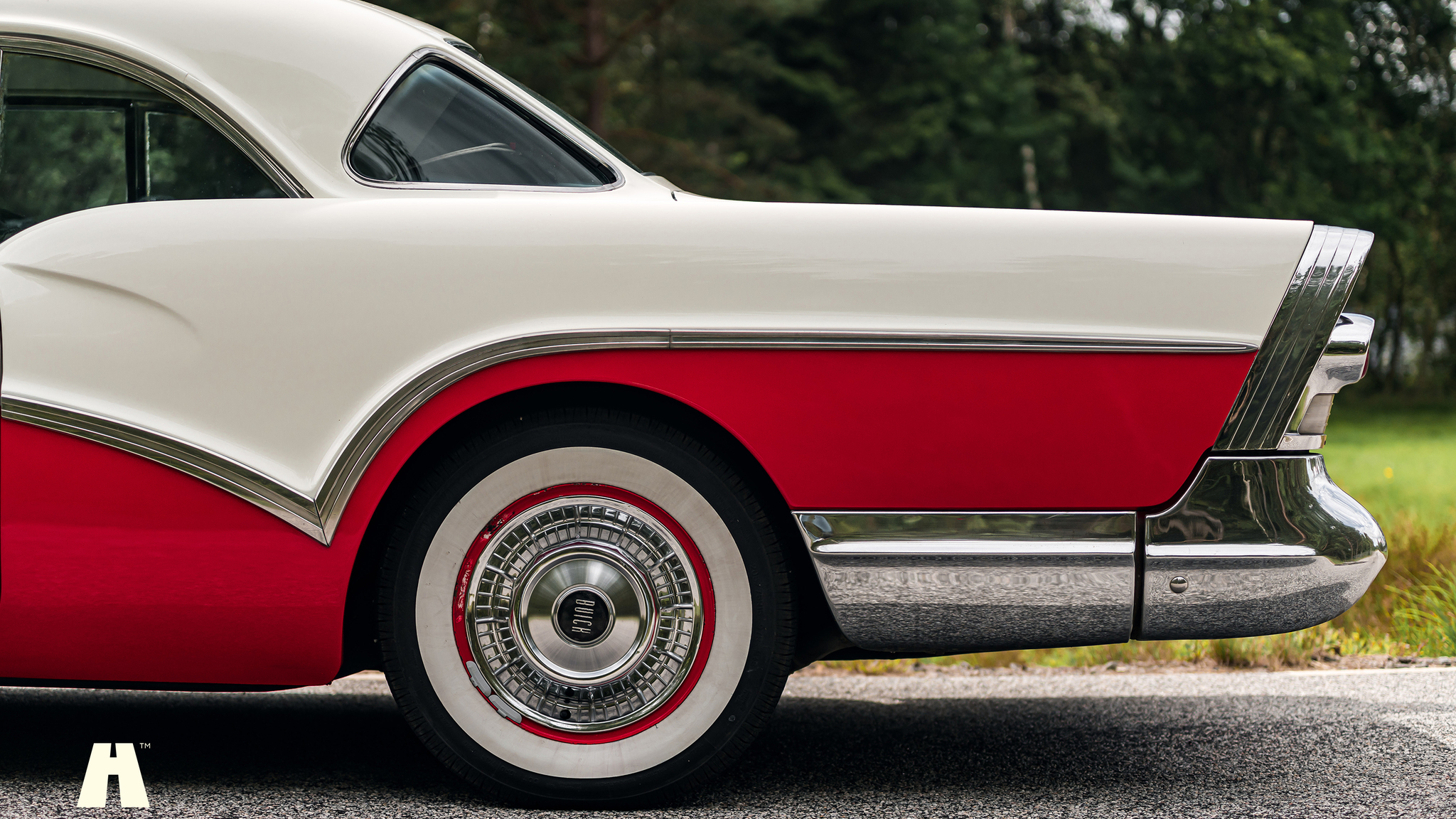 Exterior image of 1957 Buick Special Riviera (Model 46R) V8 (27)