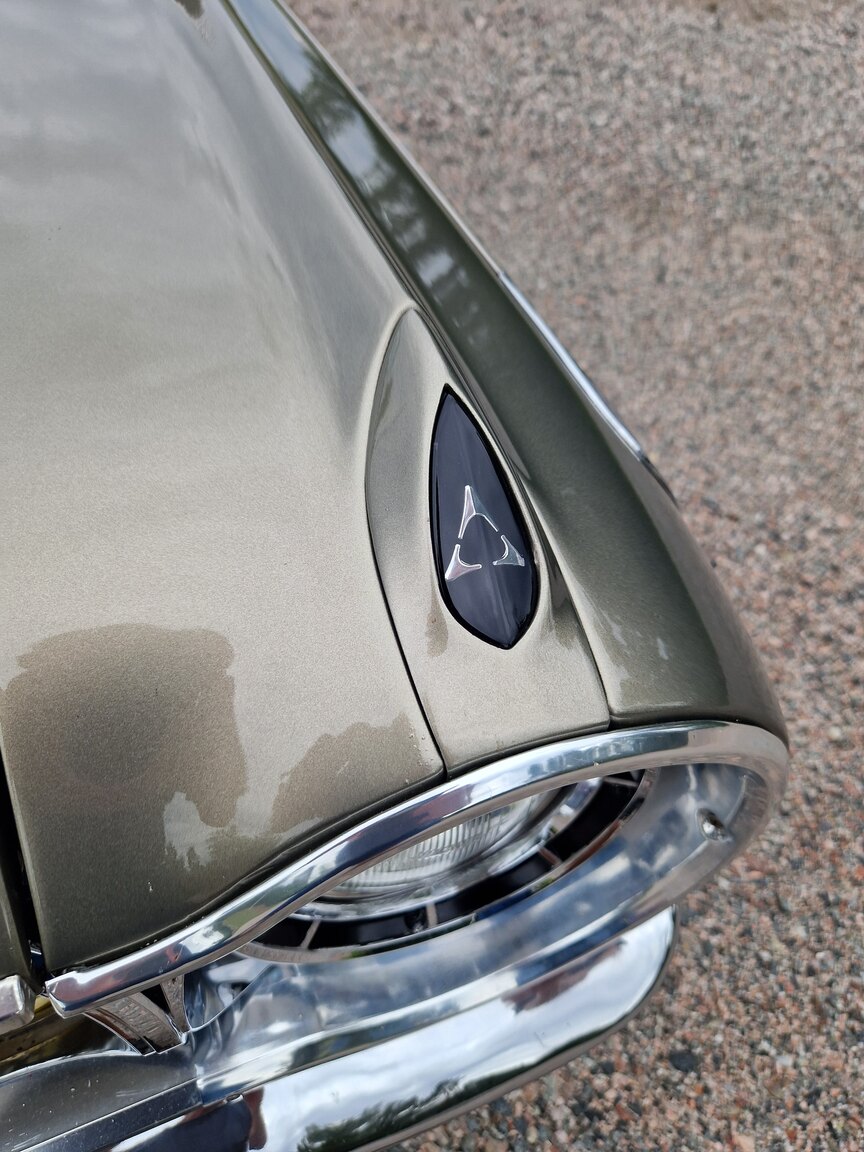 Exteriörbild på 1964 Dodge Polara 500