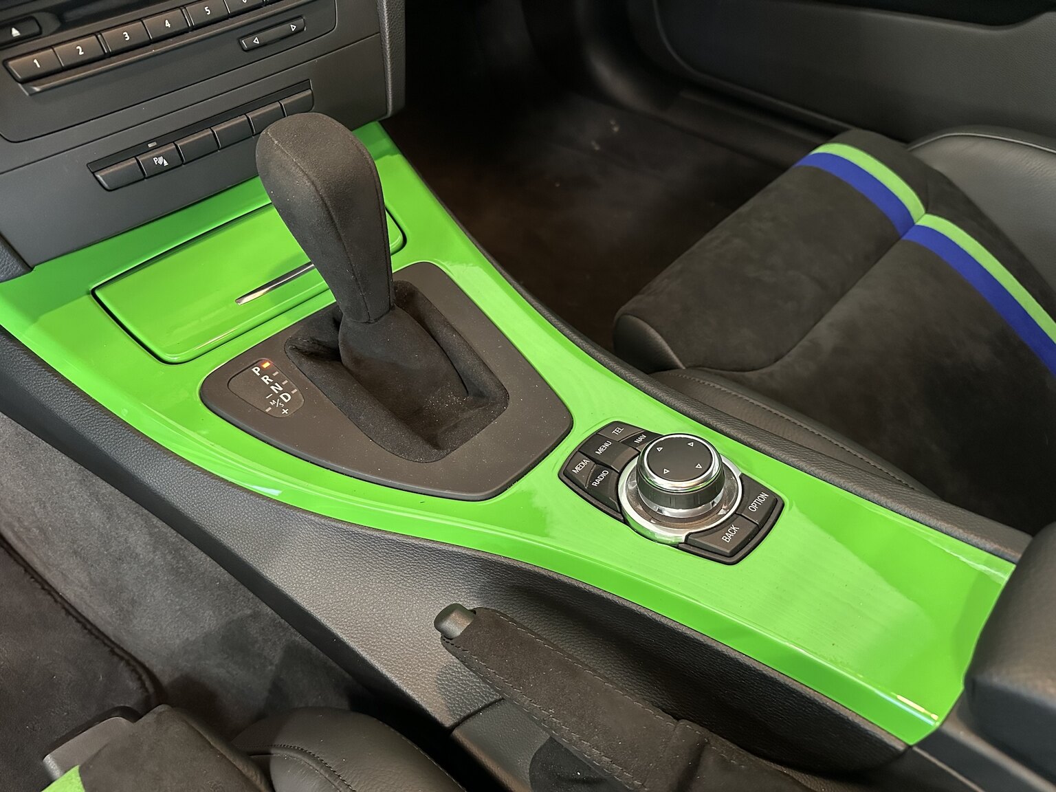 Interior image of 2013 ALPINA B3 GT3