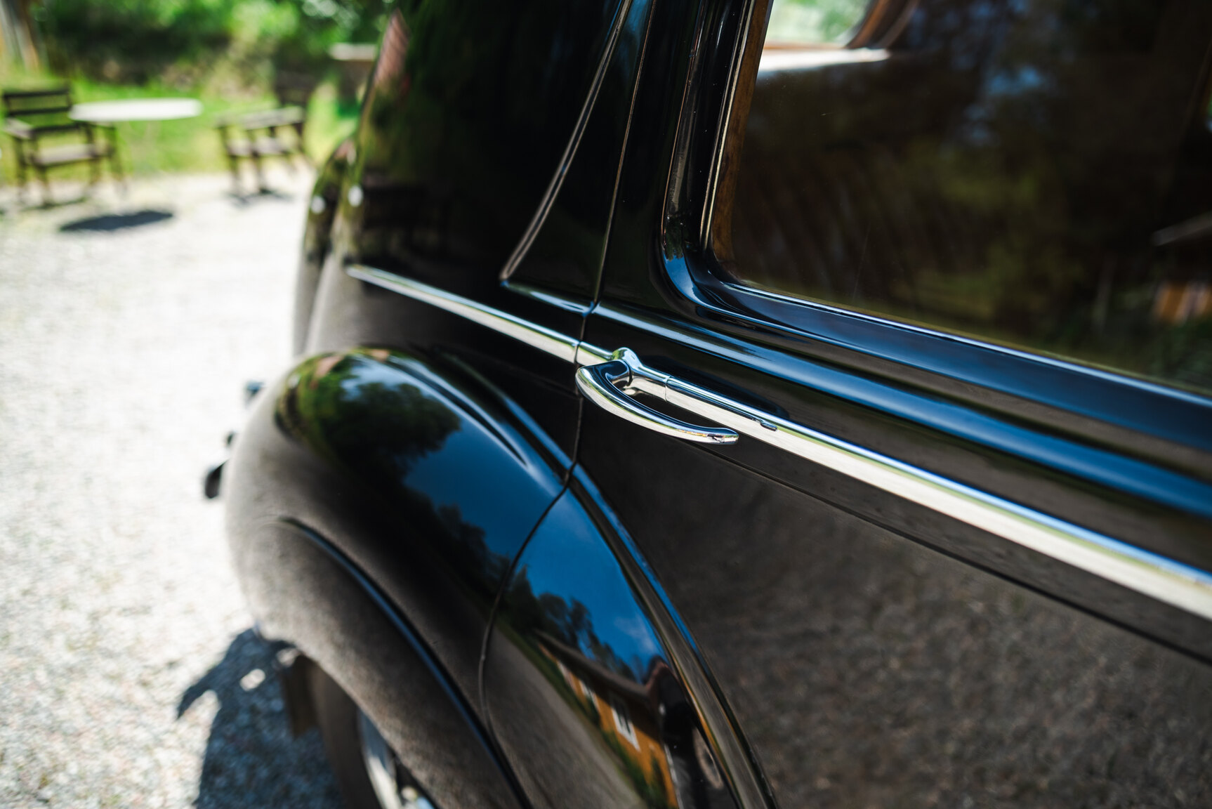 Exterior image of 1950 Bentley 4 1/4 Litre