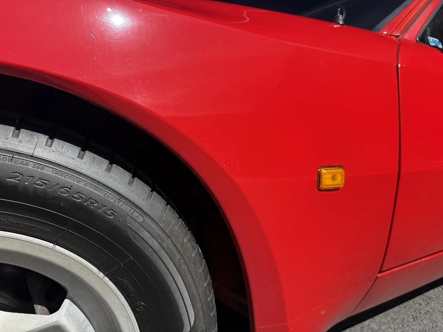 Aussenfoto 1984 Porsche 944 Targa (31)