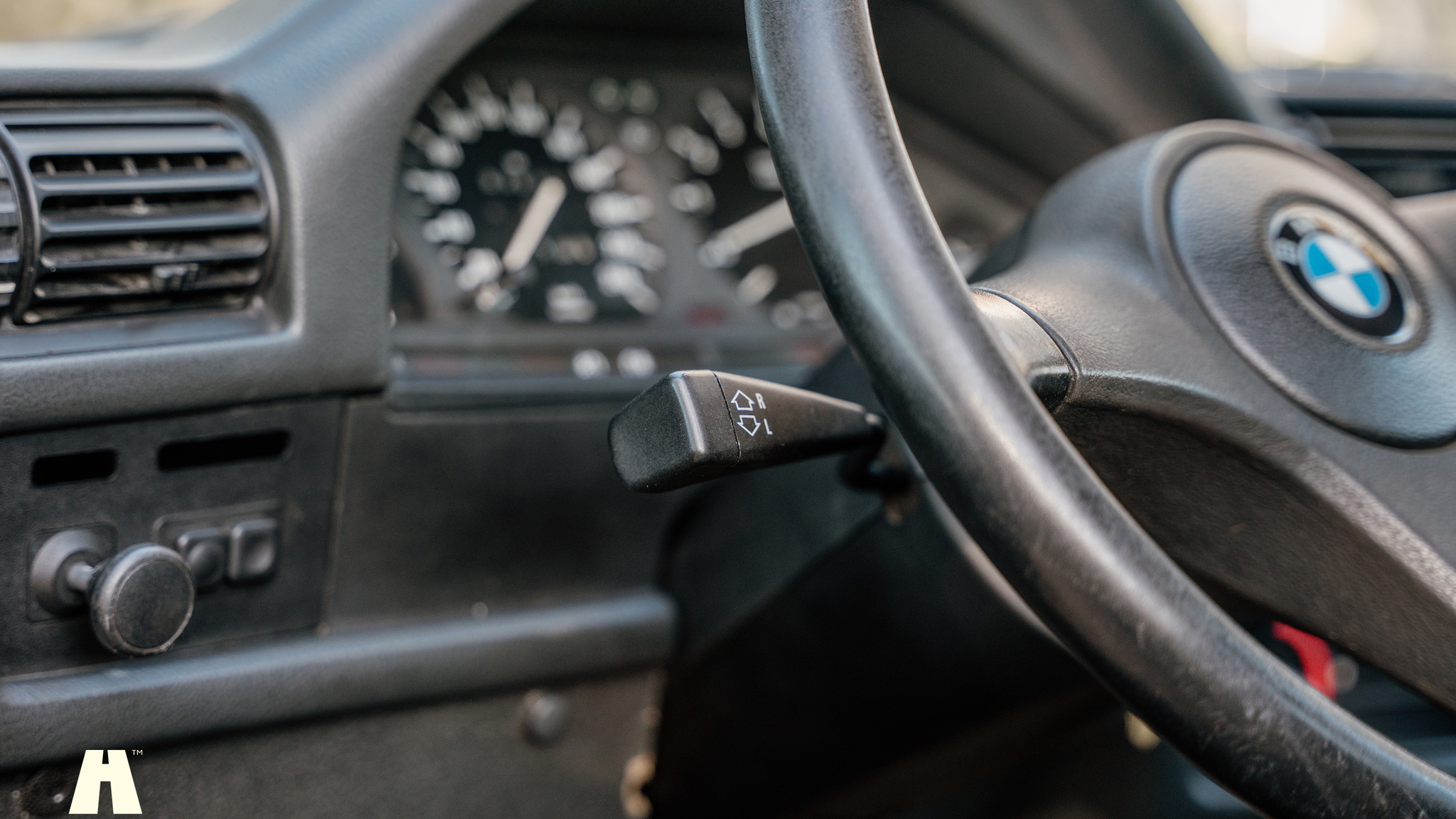 Innenraumfoto von 1988 BMW 325 Coupé (11)