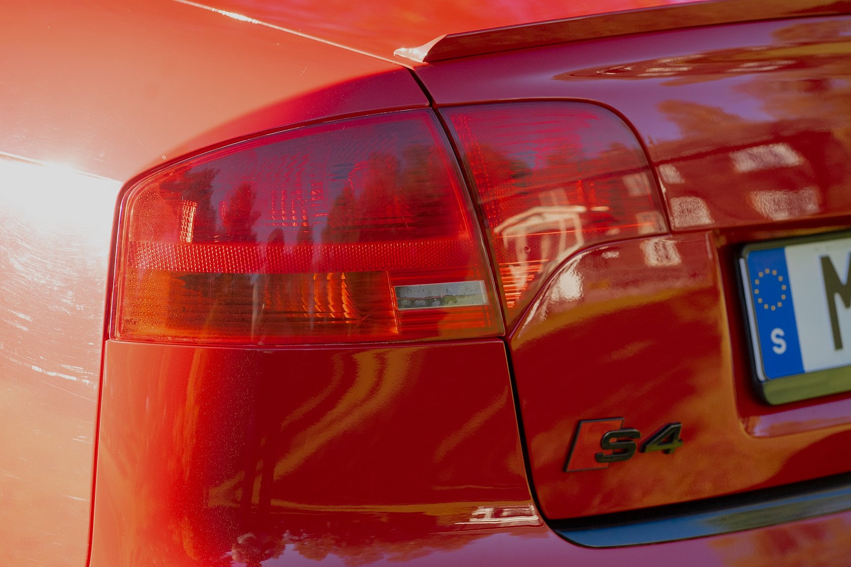 Exterior image of 2007 Audi  S4 quattro 4.2 V8 manuell
