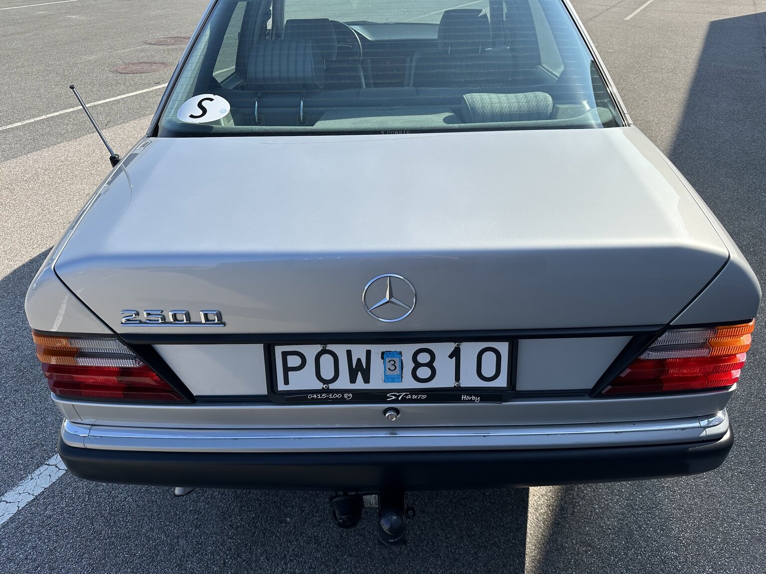 Exteriörbild på 1992 Mercedes-Benz 250D