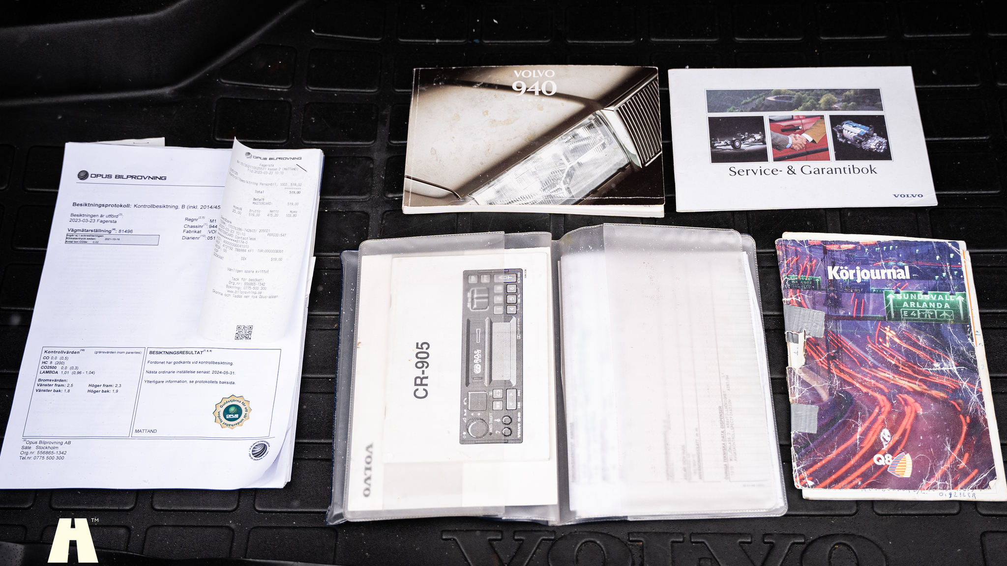 Documentation for 1995 Volvo 940 SE