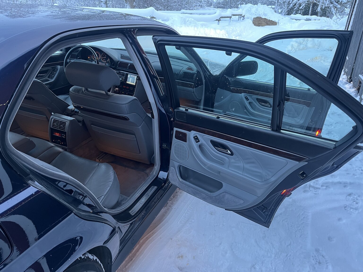 Interiörbild 1996 BMW 750IA