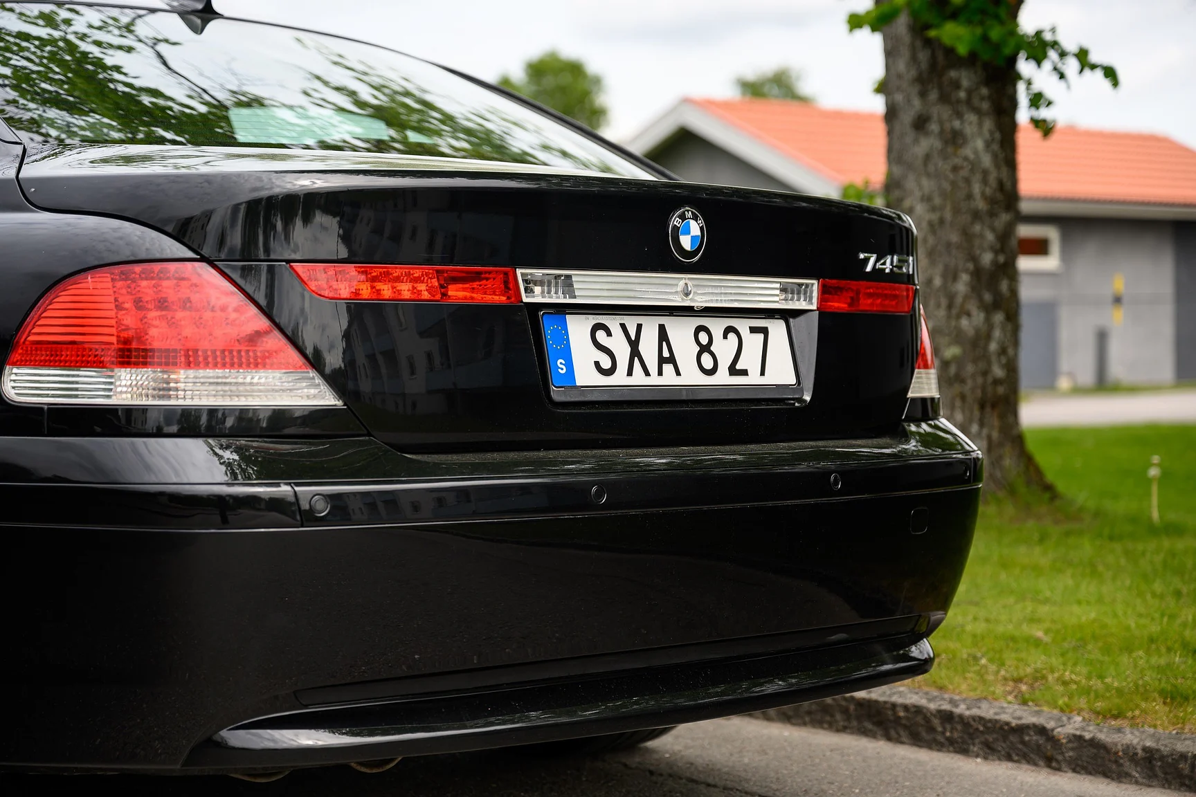 Exteriörbild på 2001 BMW 745i (13)