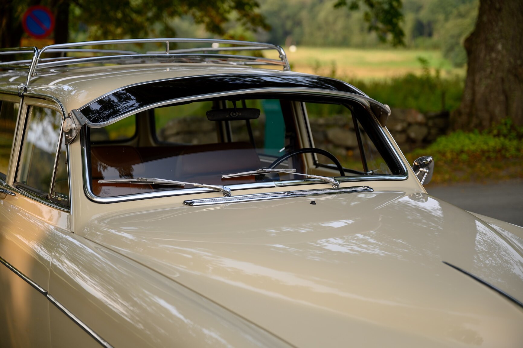 Exterior image of 1968 Amazon Herrgårdsvagn