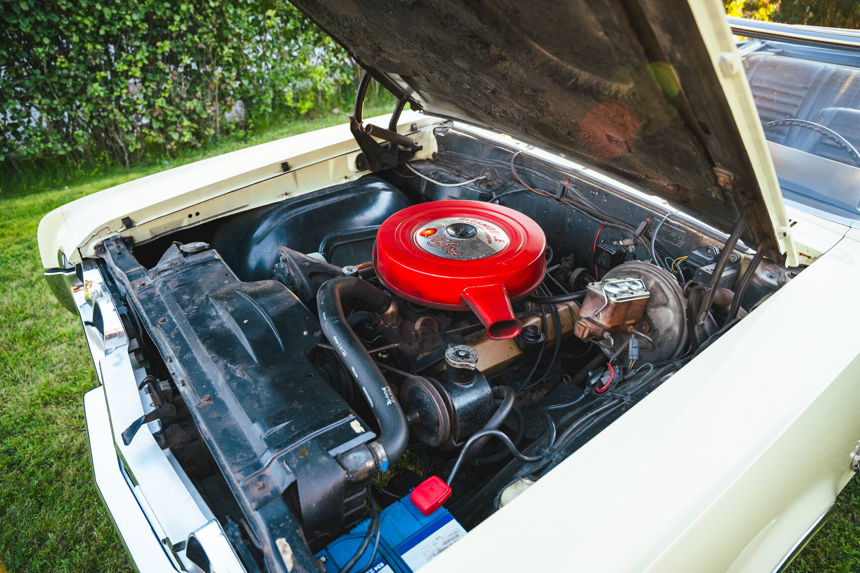 Image of 1967 Oldsmobile Cutlass Supreme Cabriolet mechanics