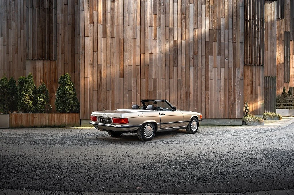 Bild von 1987 Mercedes-Benz 560SL (16)