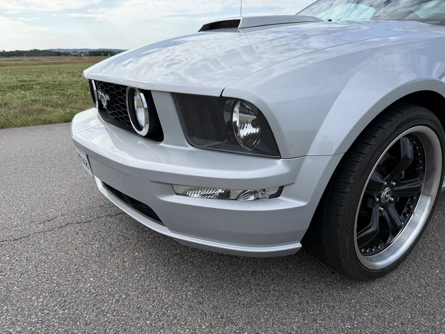 Aussenfoto 2006 Ford Mustang GT (9)