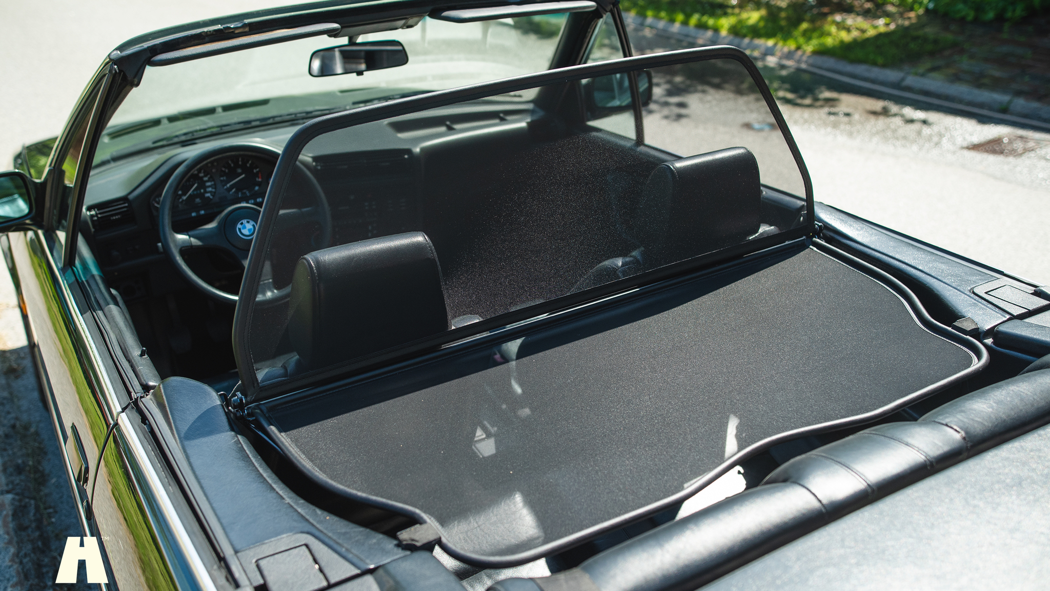 Interiörbild 1990 BMW 320i Cabrio