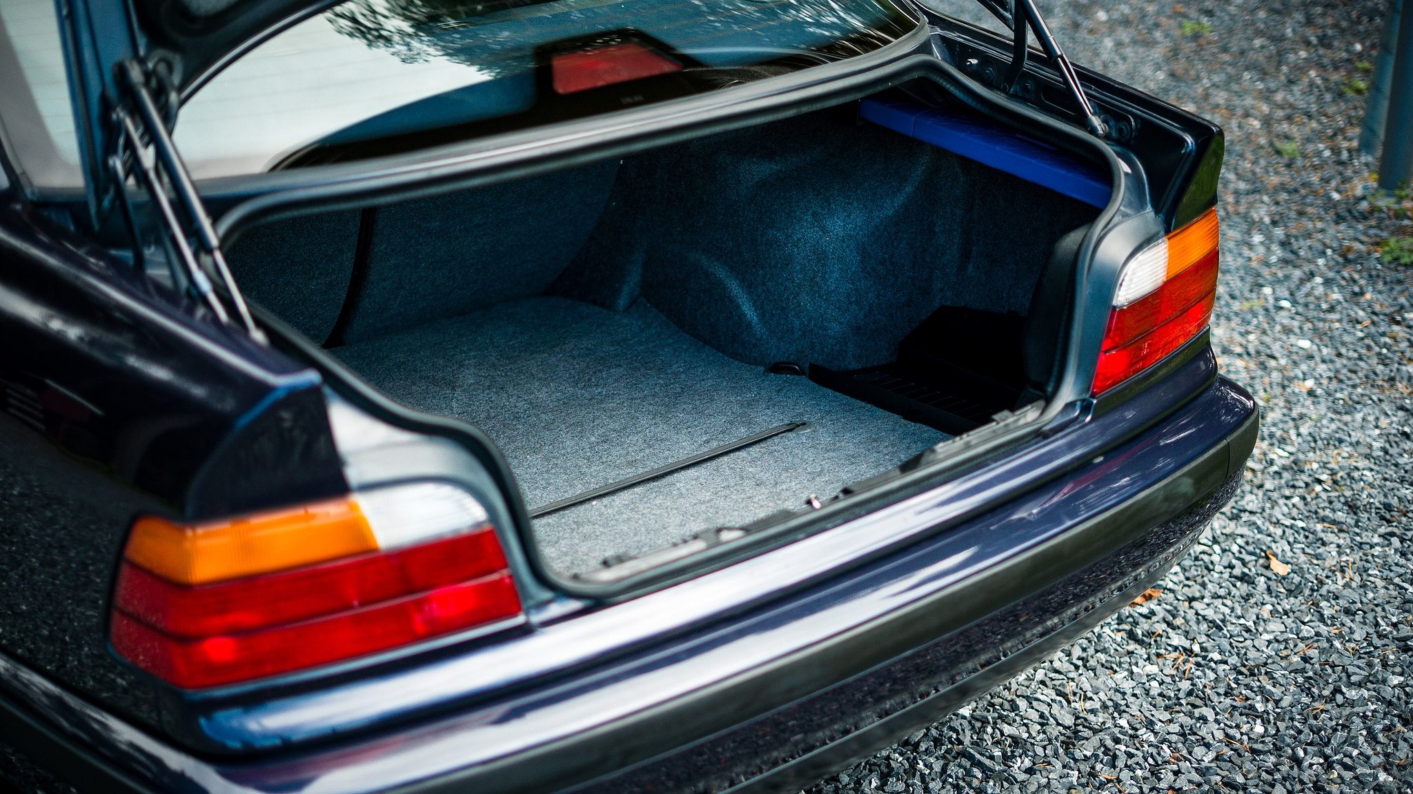 Interior image of 1997 BMW 328i Coupé Automatisk