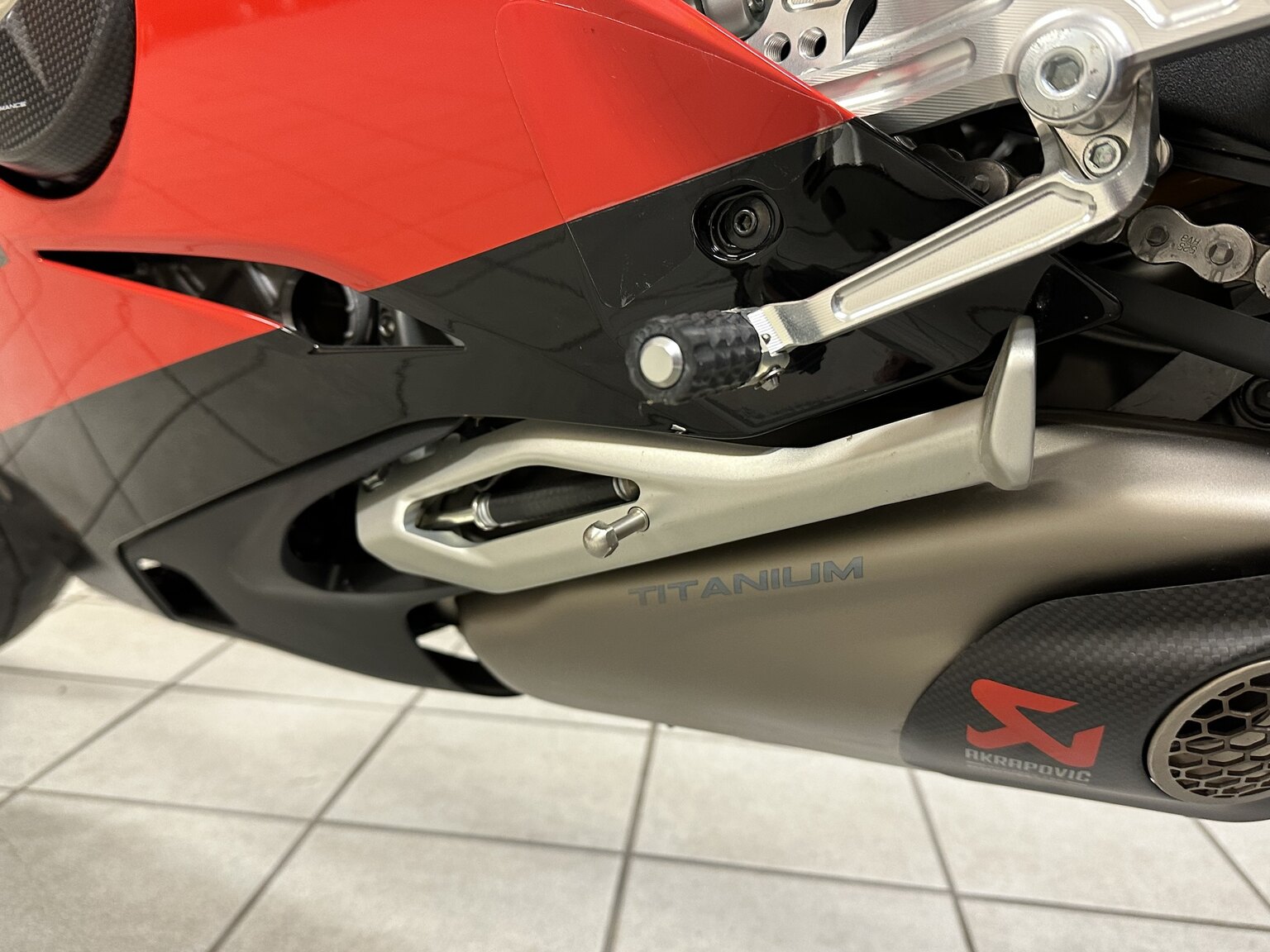 Aussenfoto 2020 Ducati Panigale V4 25° Anniversario (28)