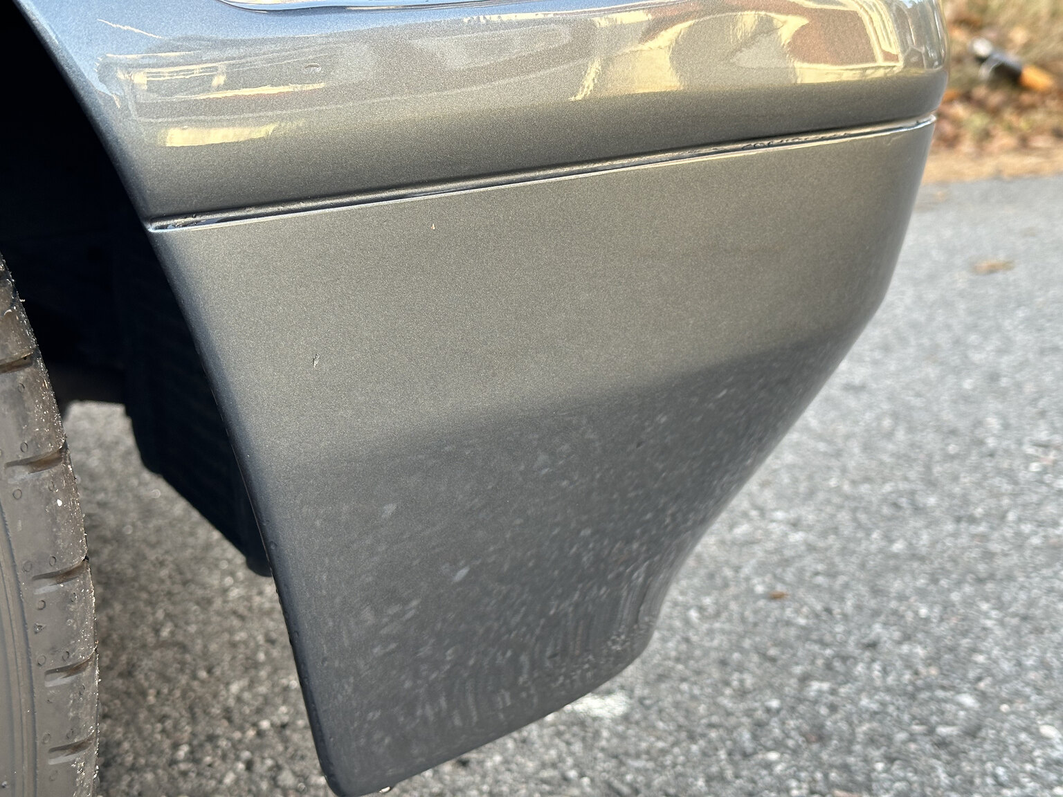 Exteriörbild på 1988 Mercedes 560 SEC