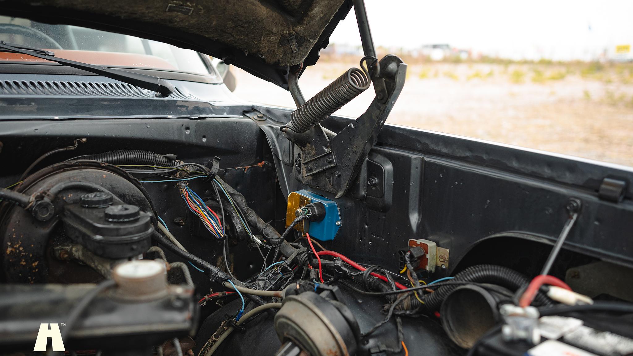 Image of 1986 Dodge Ramcharger mechanics