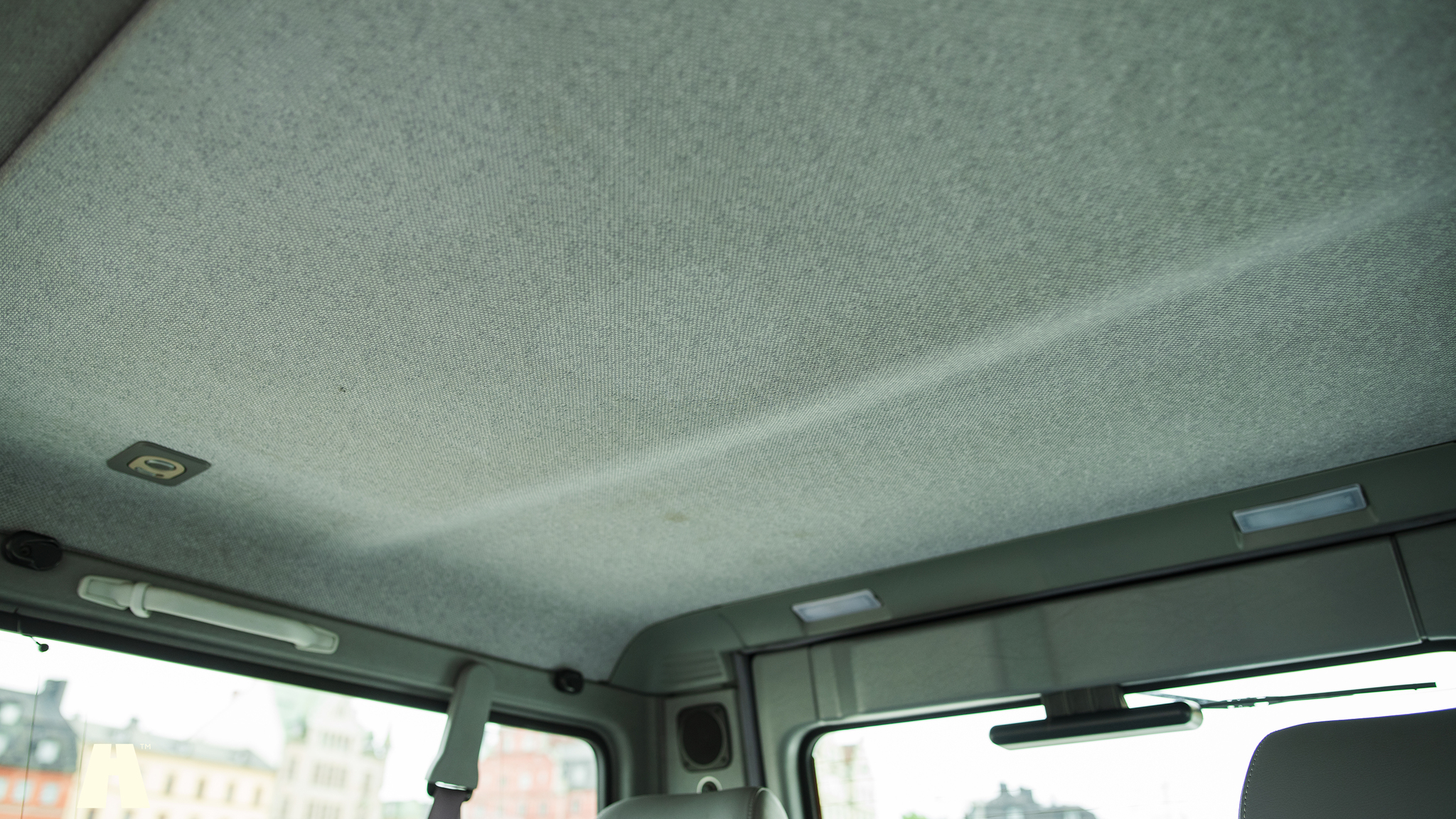 Interiörbild 2004 Mercedes-Benz G400 (KORT)