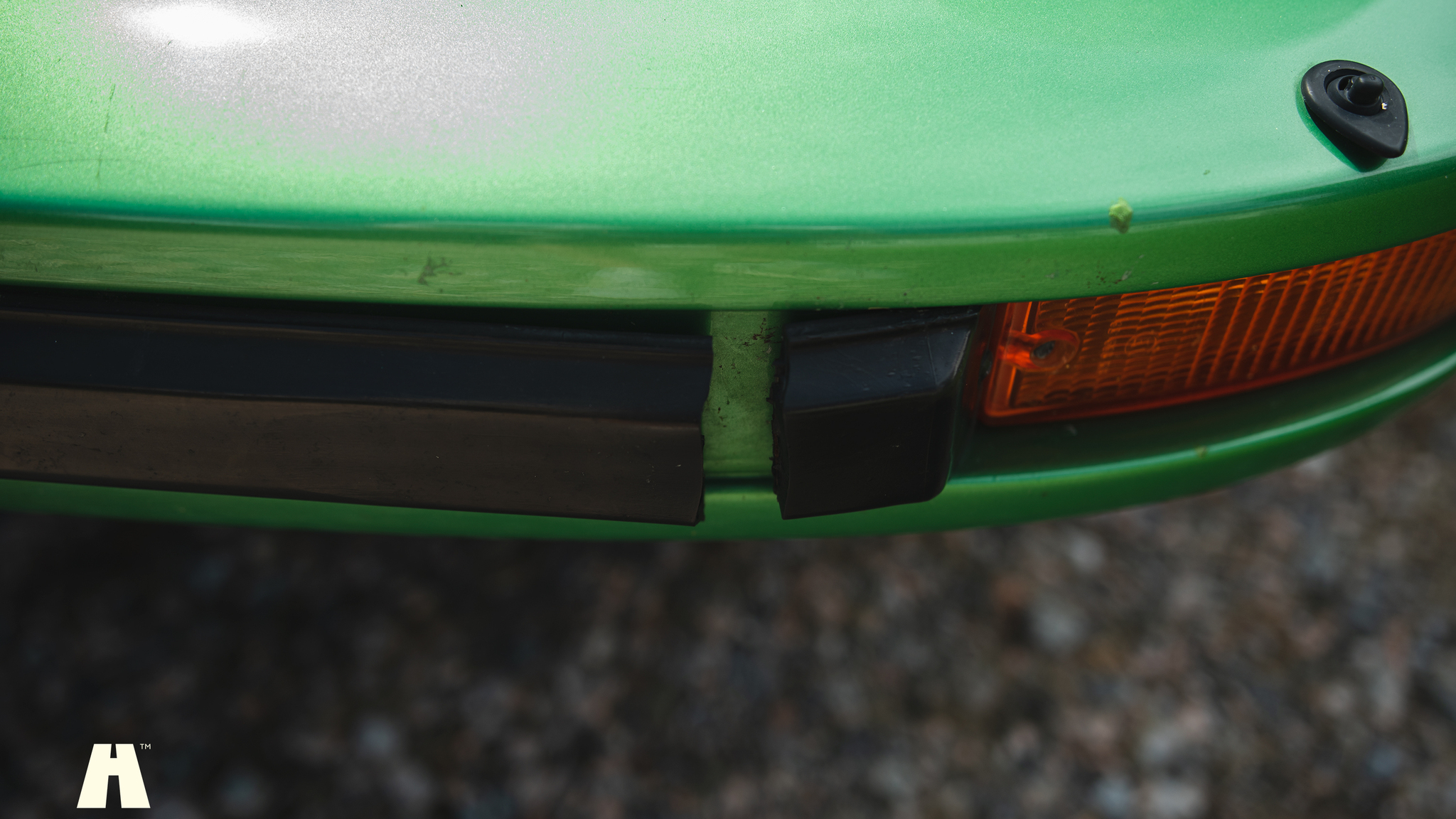 Exteriörbild på 1976 Porsche 911 Targa