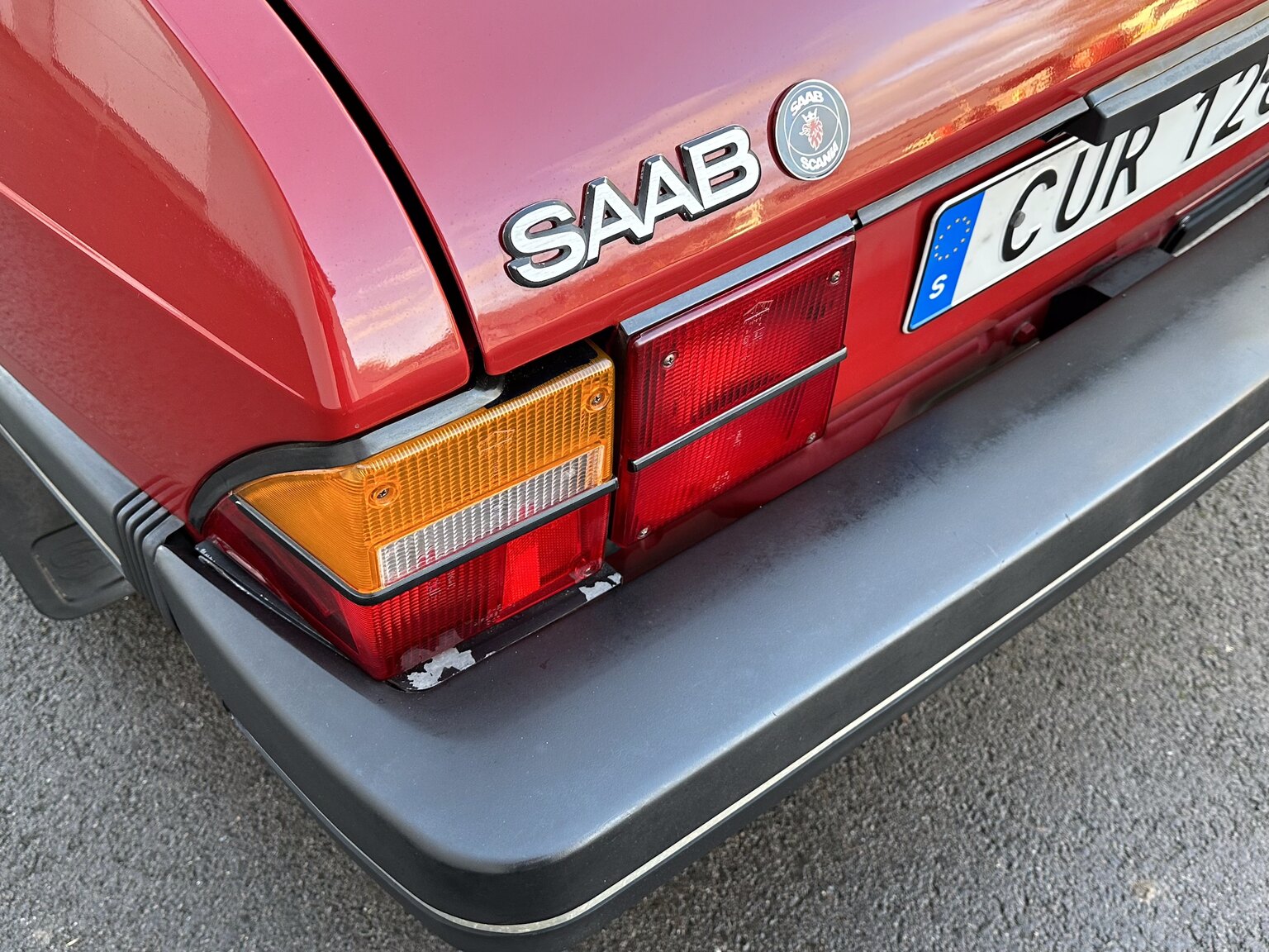 Exterior image of 1984 Saab 900 GL (32)