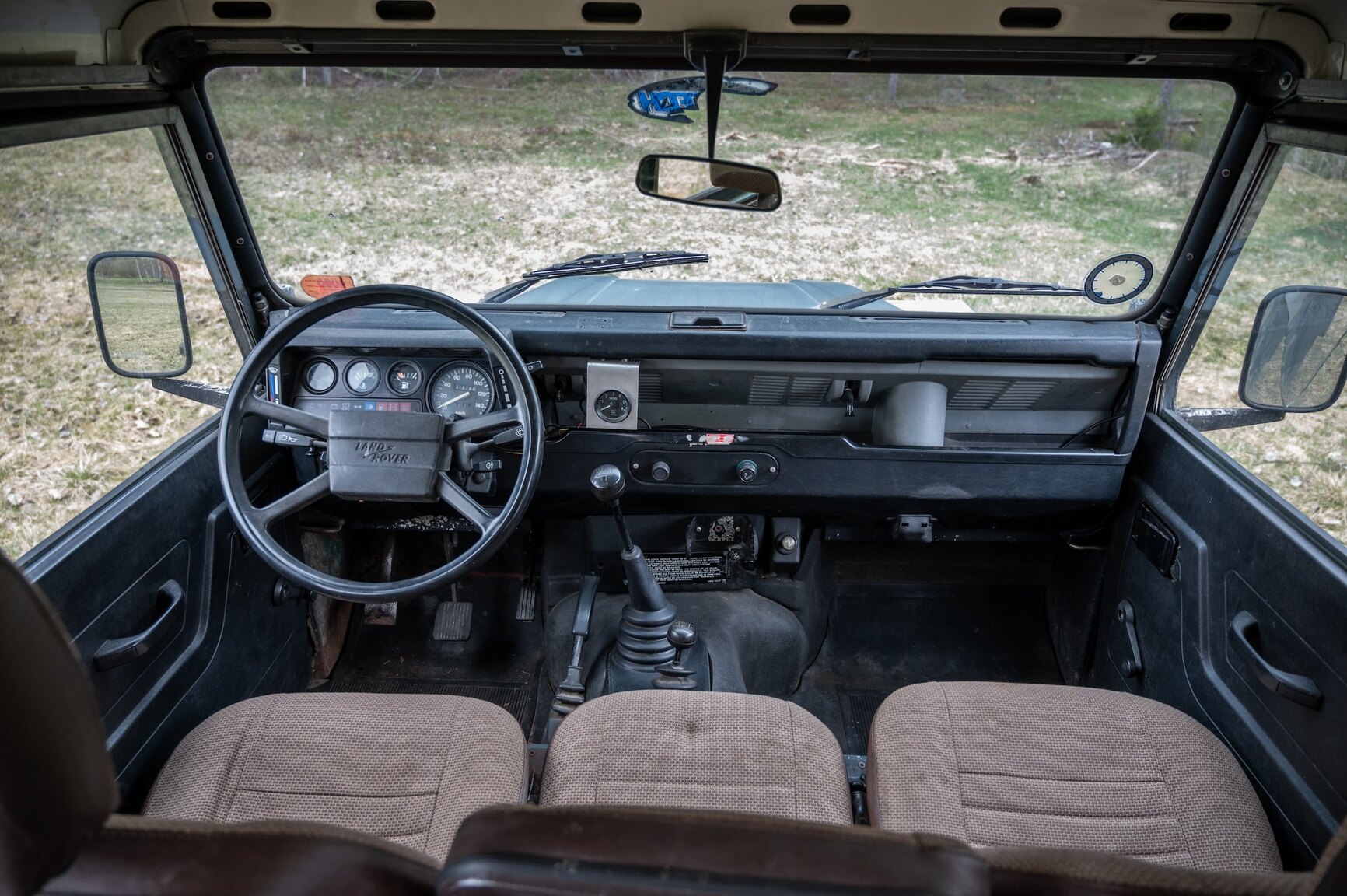 Innenraumfoto von 1986 Land Rover 90 2.5D