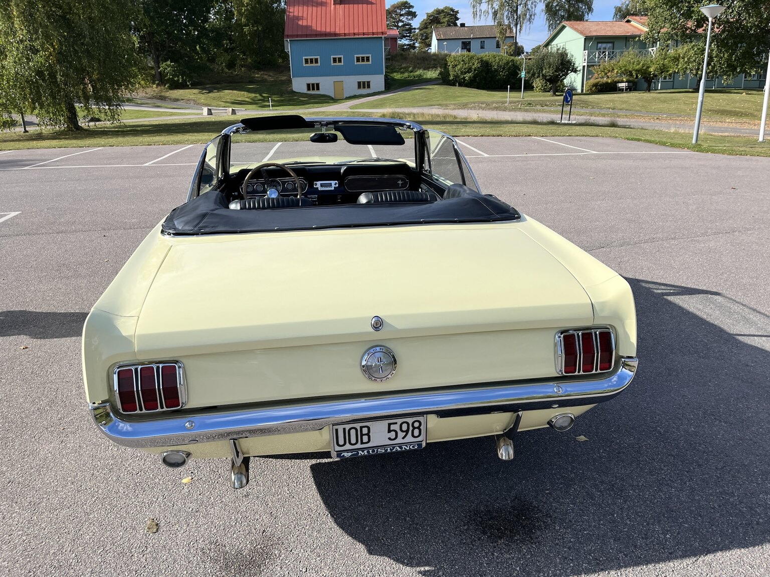 Exterior image of 1966 Ford Mustang Cabriolet 289cui