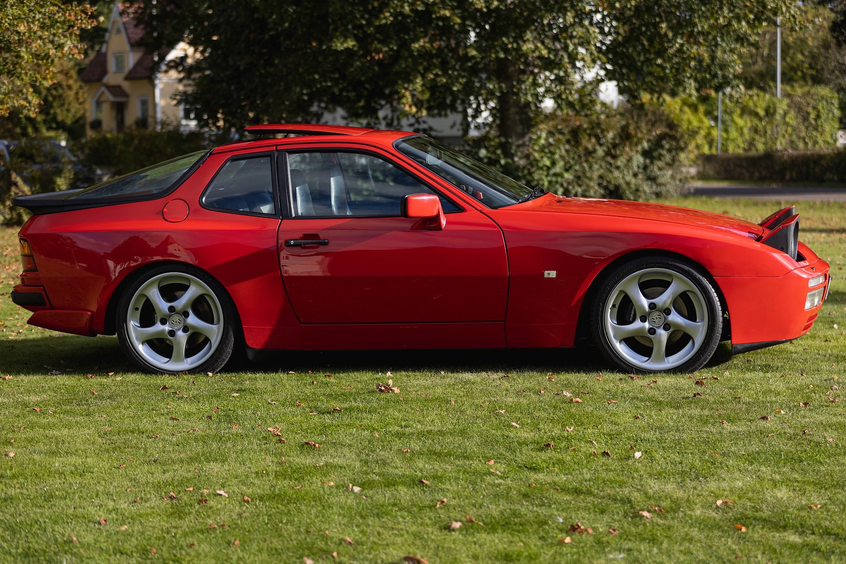 Exteriörbild på 1988 Porsche 944 Turbo